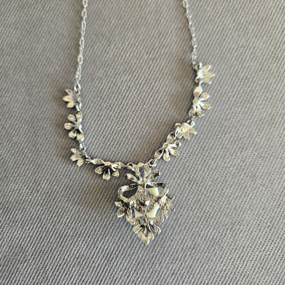 Silver Floral Statement Necklace Aurora Borealis Crystals - Picture 10 of 11